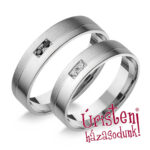 UH024C Karikagyűrű Cirkónia Kövekkel