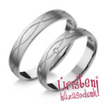 UH042B Karikagyűrű Gyémánt Kövekkel