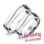 UH134C Karikagyűrű Cirkónia Kövekkel