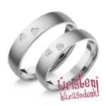 UH140B Karikagyűrű Gyémánt Kövekkel