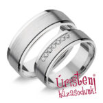 UH153C Karikagyűrű Cirkónia Kövekkel