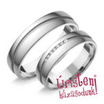 UH106B Karikagyűrű Gyémánt Kövekkel