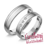 UH111C Karikagyűrű Cirkónia Kövekkel