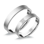 UH203C Karikagyűrű Cirkónia Kövekkel