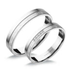 UH208C Karikagyűrű Cirkónia Kövekkel